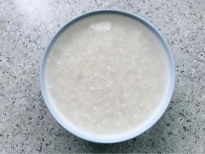 米先用水泡一会