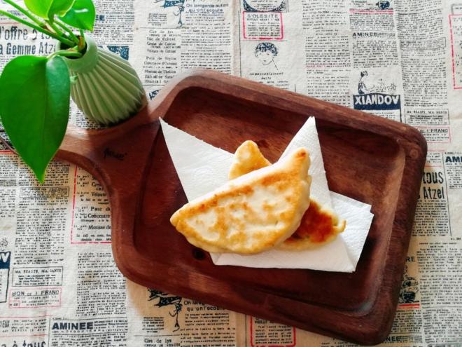 发面版韭菜盒子