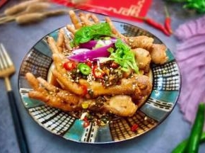 相当辣味，味道也十分丰富，追剧会客好零嘴！