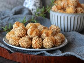 一个个仿佛真的在咧开嘴对着你笑呢