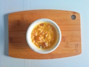 搅拌好的鱼肉蛋糊