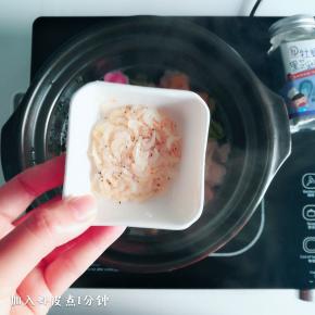 下虾皮煮1分钟出锅