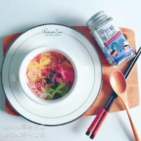 撒入牡蛎黑芝麻粉即可食用