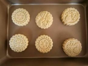 烤箱提前预热。