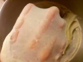 直到揉出手膜。 