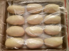 发至2倍大。烤箱180度开始预热。
