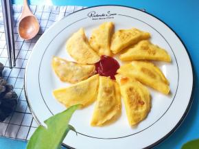 挤点儿番茄酱就可以开动喽