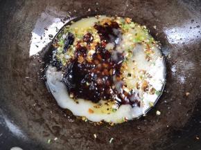 加水淀粉水勾薄芡