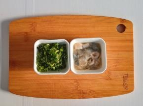 西洋菜切碎；牡蛎切碎