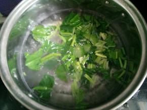 水开后焯一下菠菜