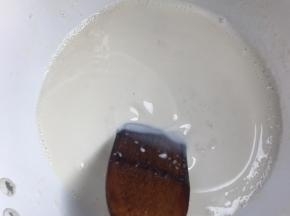 开小火，不停的搅拌