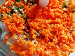 加胡萝卜和适量的油