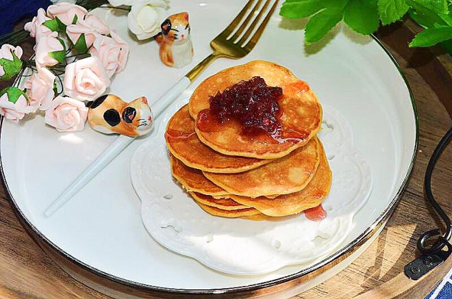 玫瑰香玉米汁煎饼