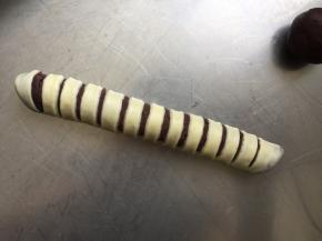 卷好，不可以卷的太紧或太松