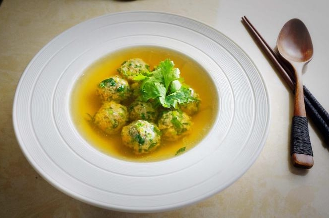 香菜丸子汤