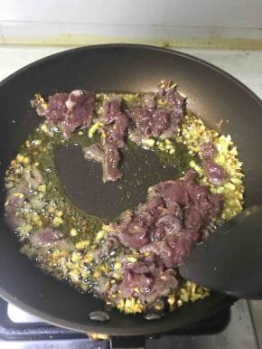 下牛肉
