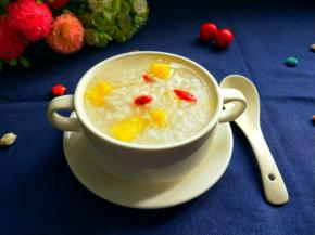 美美哒！酸酸的甜甜的，我连吃了两碗。