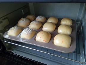 放入预热好的烤箱180度中下层20分钟