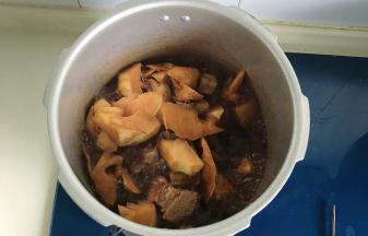 煮至上色入味即可