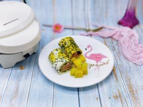 宝贝等不及了哈！切开食用，配一点水果，不切直接食用也可以。