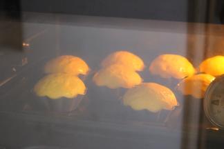 放入烤箱，175度25分钟。上色及时加盖锡纸
