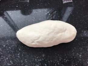 然后和好面，醒十分钟