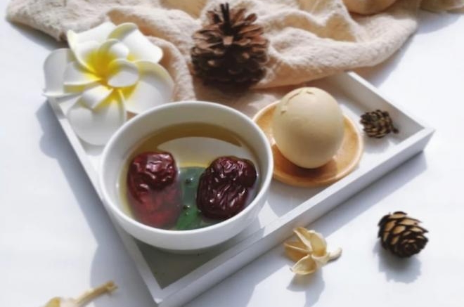 荠菜花煮鸡蛋