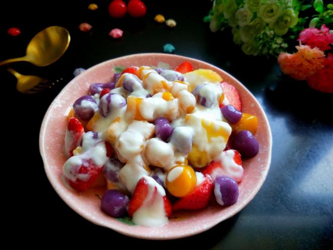 芋圆水果沙拉