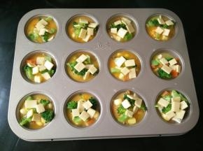 上面再铺上芝士。