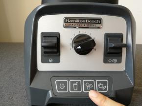 接通电源，选择第三个刨冰功能。