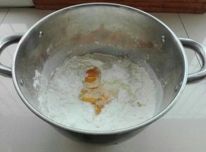 将所有材料混合