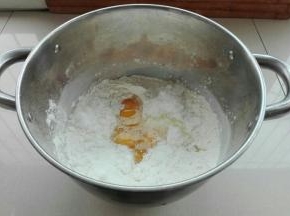将所有材料混合