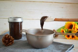 放入密封罐子里保存。