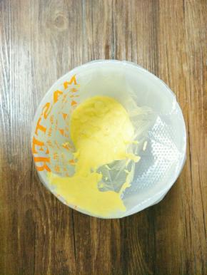 面糊倒入裱花袋