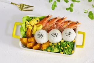 一份营养又美味可口的便当就制作完成了。