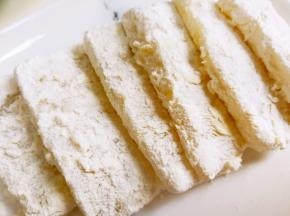 年糕裹一层面粉