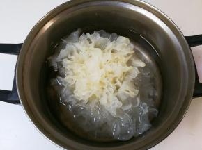 银耳泡发好了