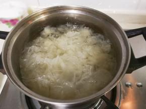 已经有胶质出来了