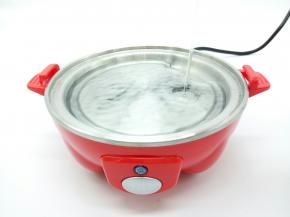 煮蛋器添上适量的水，