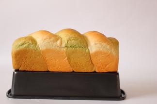 出炉即可脱模，放凉密封保存