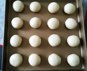 翻一面放入烤盘