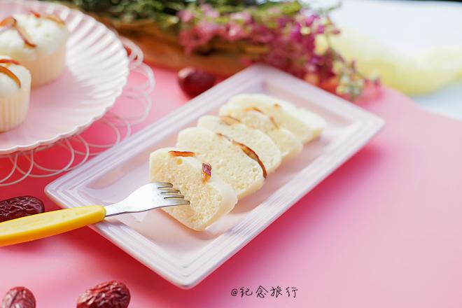 不用揉面懒人快手发糕 辅食10M+牛奶红枣发糕