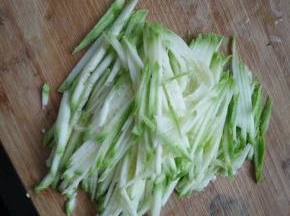 再切成丝