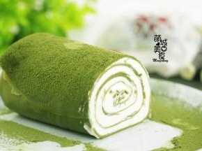 筛上抹茶粉装饰一下，秒变美美哒