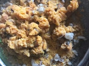 捞出控干水分