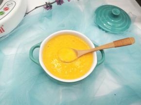 小家伙都来不及要吃了