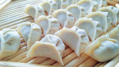 以此类推做完其余的包子。