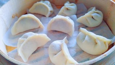 入锅蒸8分钟左右。