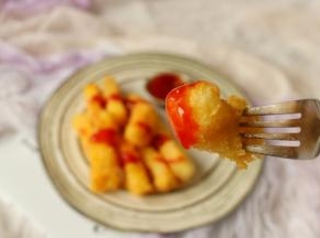 来一口，好吃极了。