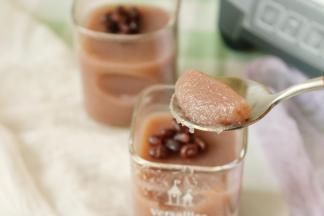 咬一口，醉了舌尖。